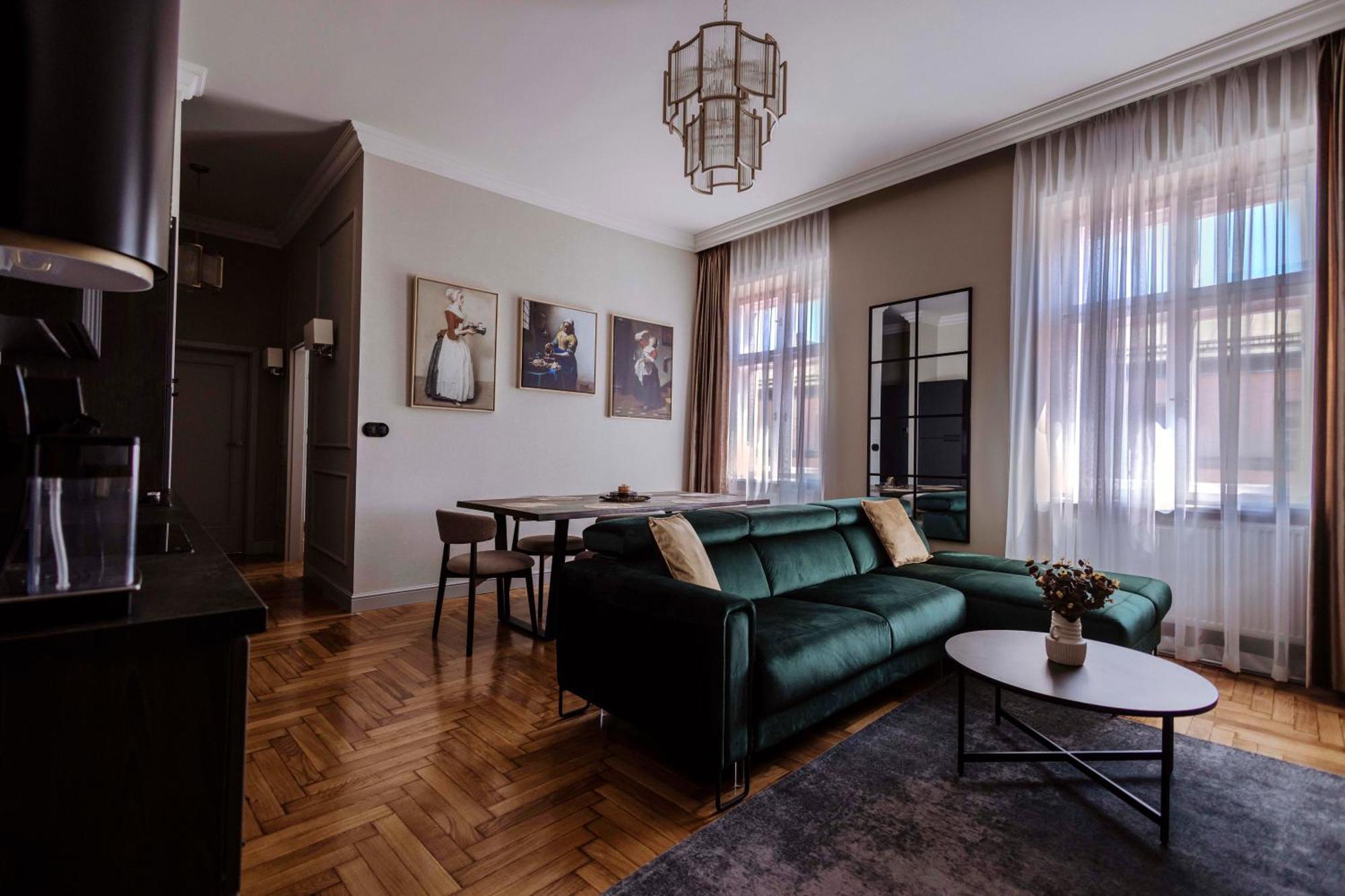 Crown Pearl - Wonderful Apartment, 110Scm, 4 Rooms Krasków Εξωτερικό φωτογραφία