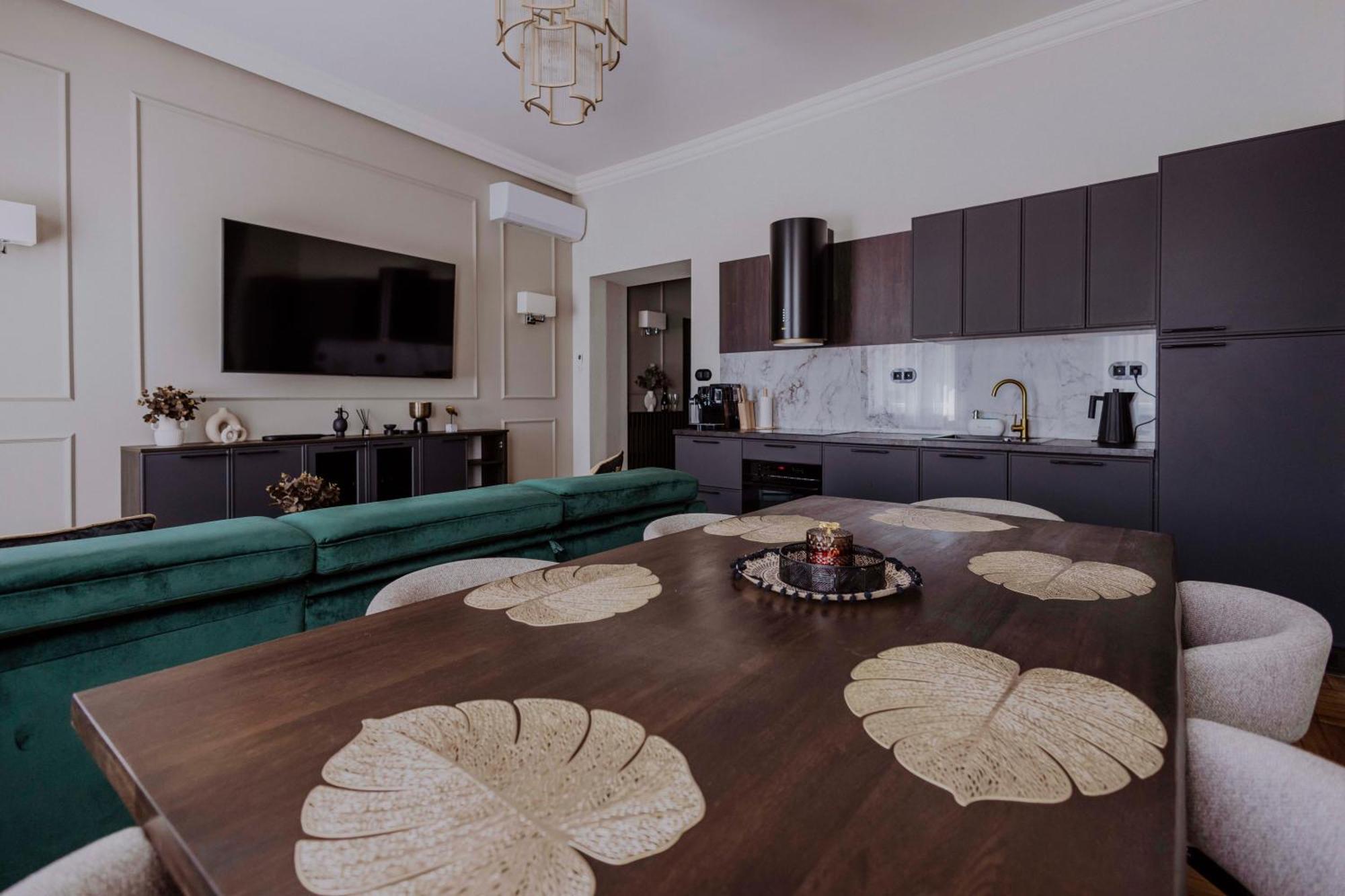 Crown Pearl - Wonderful Apartment, 110Scm, 4 Rooms Krasków Εξωτερικό φωτογραφία