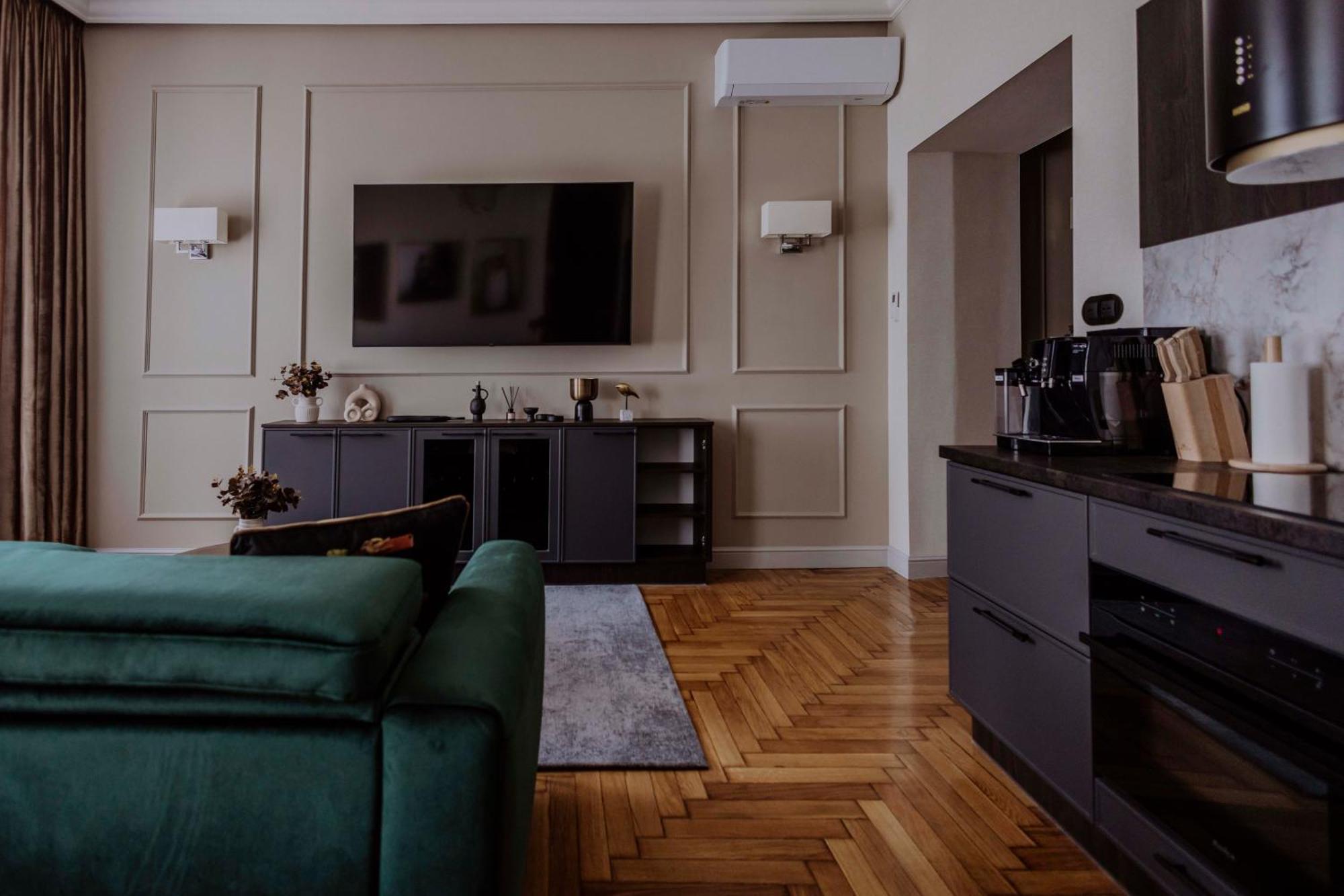 Crown Pearl - Wonderful Apartment, 110Scm, 4 Rooms Krasków Εξωτερικό φωτογραφία