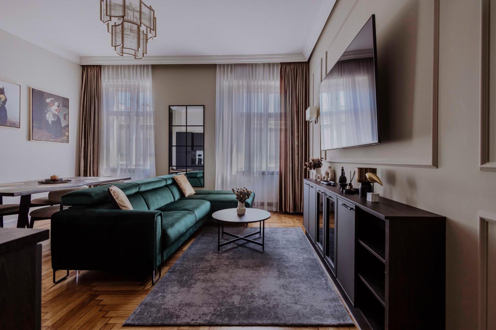 Crown Pearl - Wonderful Apartment, 110Scm, 4 Rooms Krasków Εξωτερικό φωτογραφία