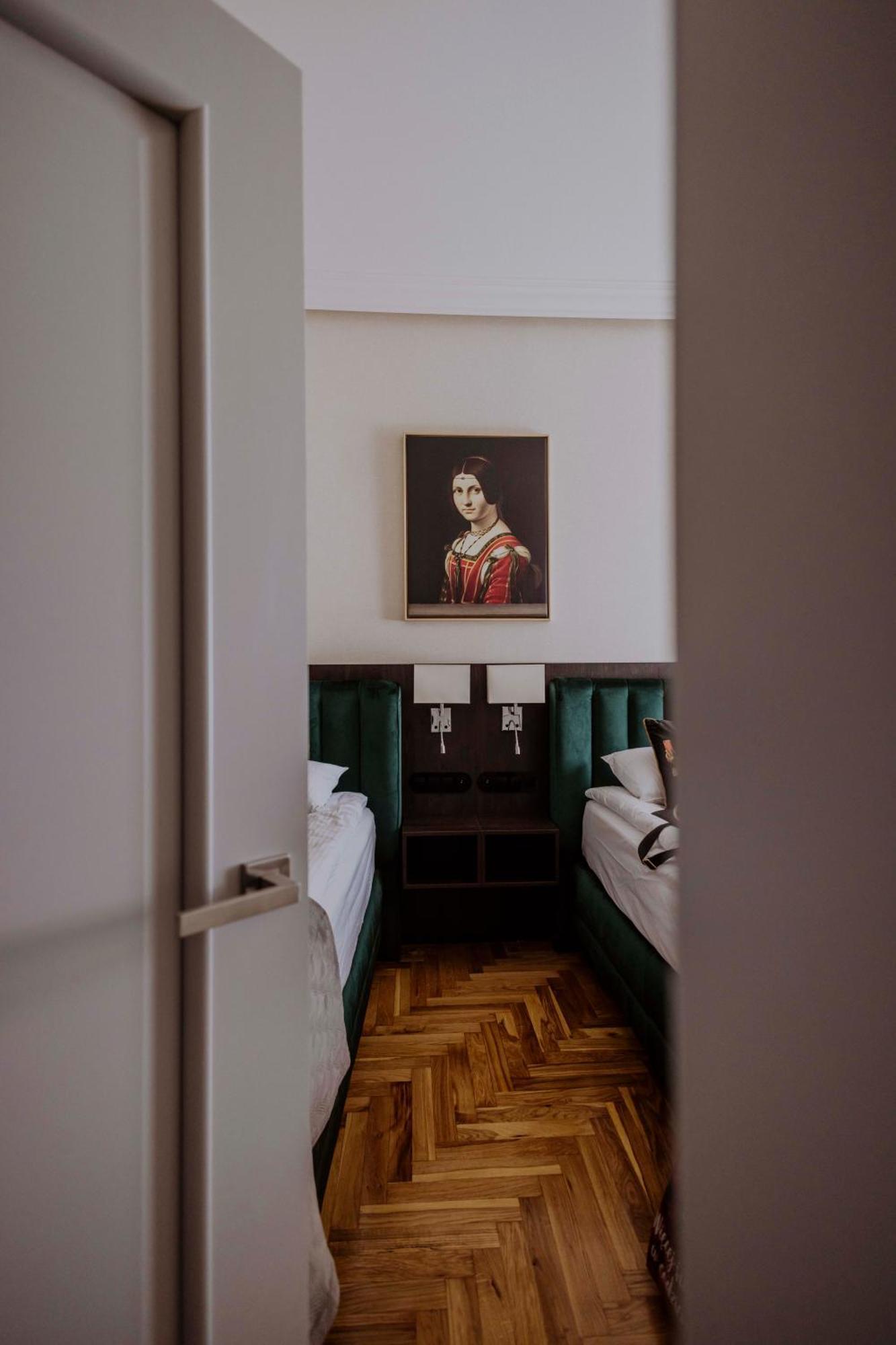 Crown Pearl - Wonderful Apartment, 110Scm, 4 Rooms Krasków Εξωτερικό φωτογραφία
